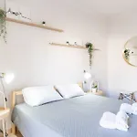 Falesia I By Hellovacations